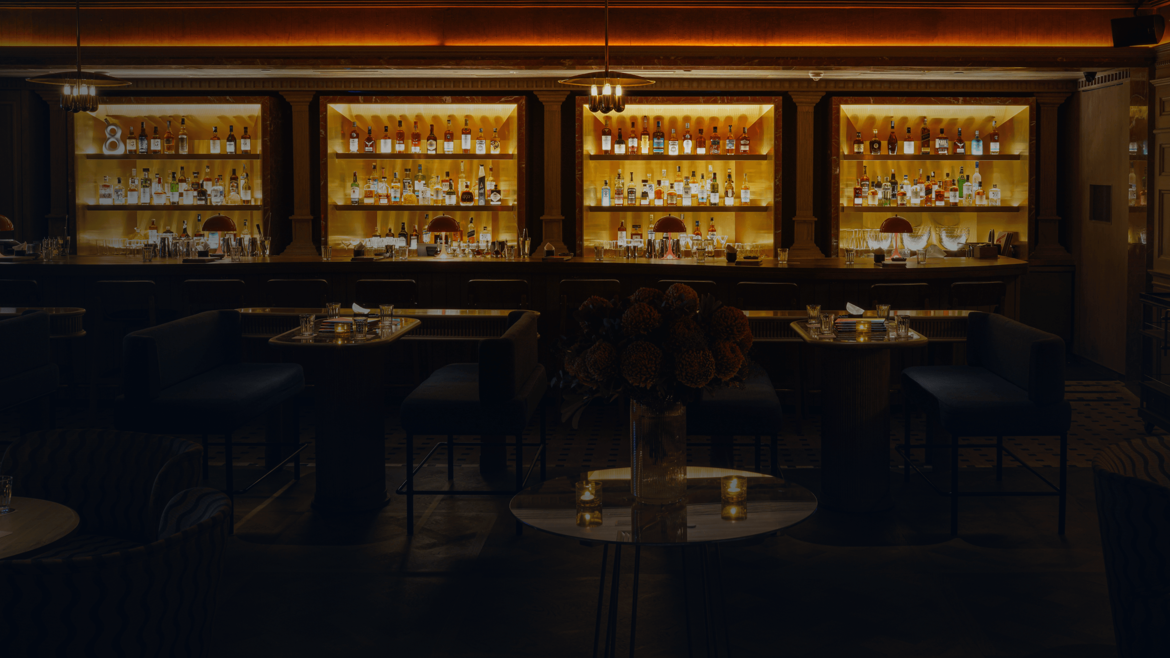 Cosmo Pony Lounge Bar